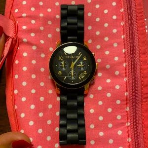 MICHAEL KORS watch.
